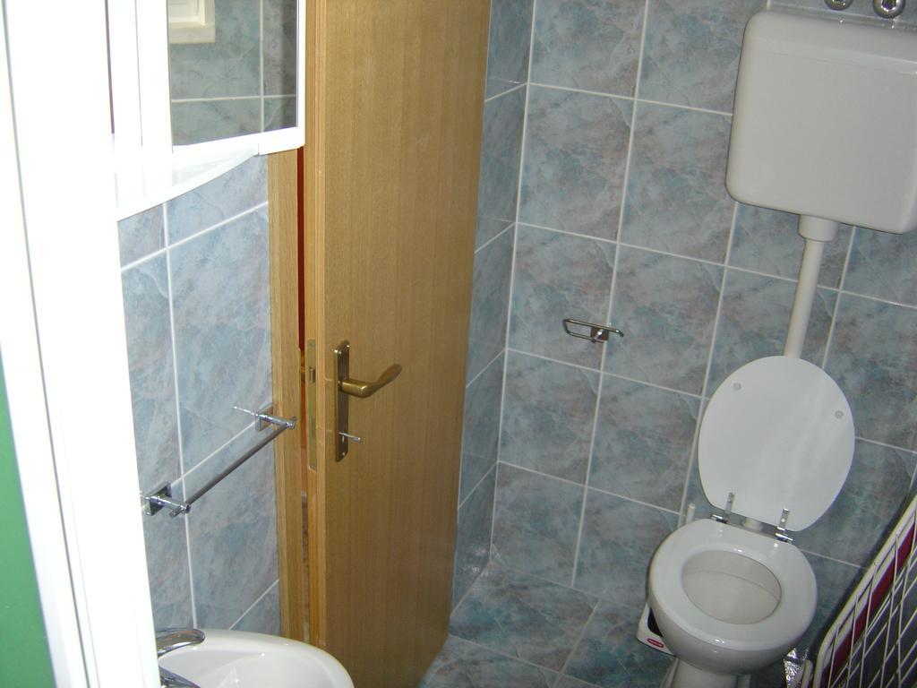 Apartments Kairos - Bili 9 Kaštela Quarto foto