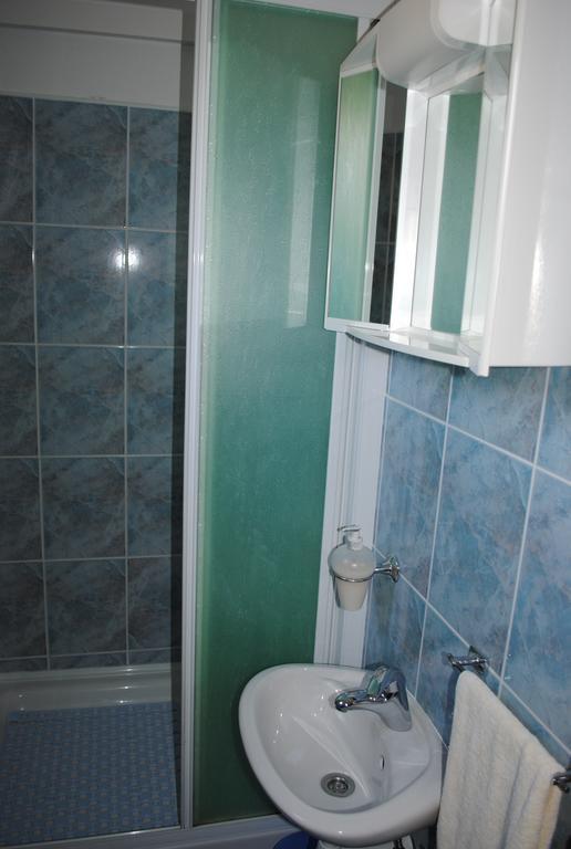Apartments Kairos - Bili 9 Kaštela Quarto foto
