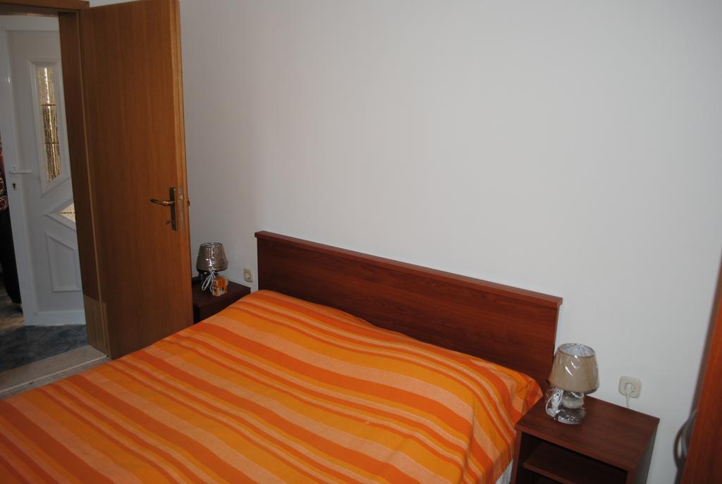 Apartments Kairos - Bili 9 Kaštela Quarto foto